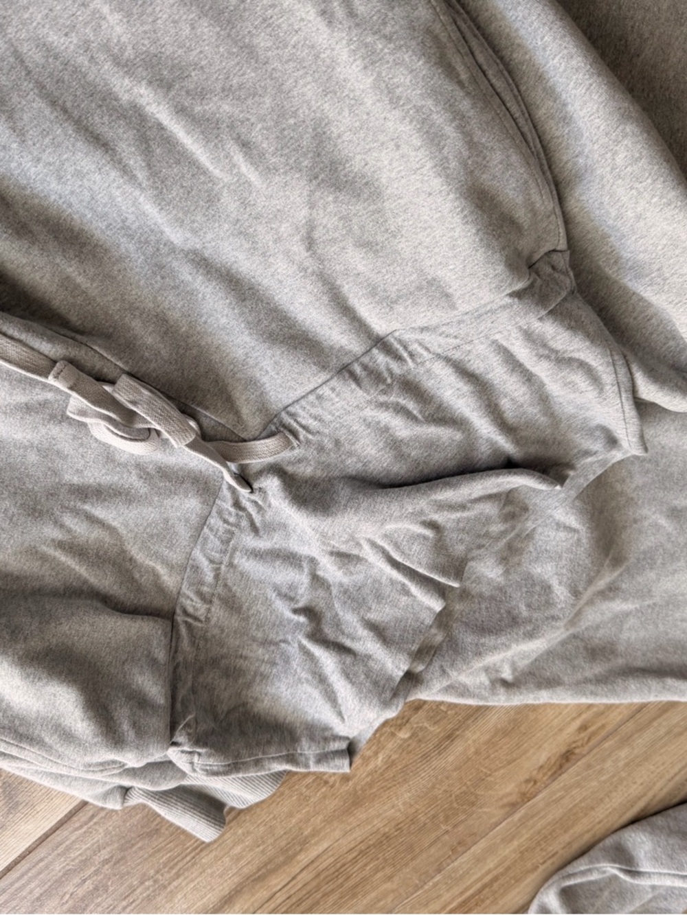 Maternity Jogger Pants and sweater in Light Gray - Picture 5 of 11